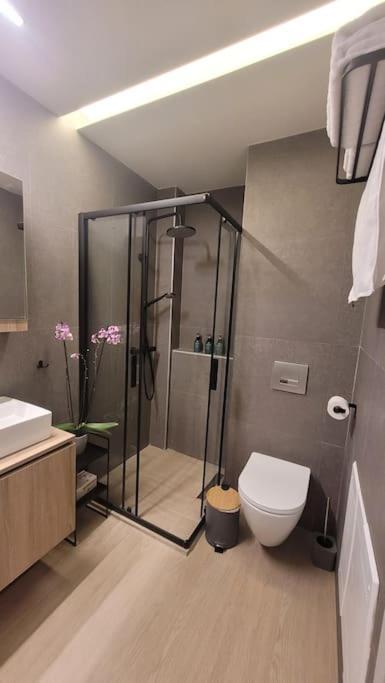 8 Blocks Apartments 2B 알렉산드로폴리스 외부 사진